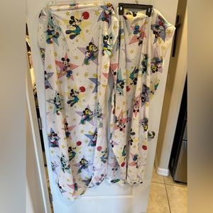 Vintage Dundee Disney Mickey Mouse Various Sports Toddler bed Sheet set